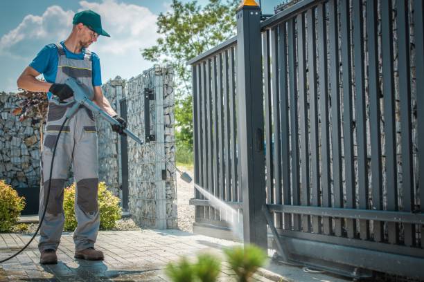 Best Pool Deck Cleaning  in Pittsburg, TX